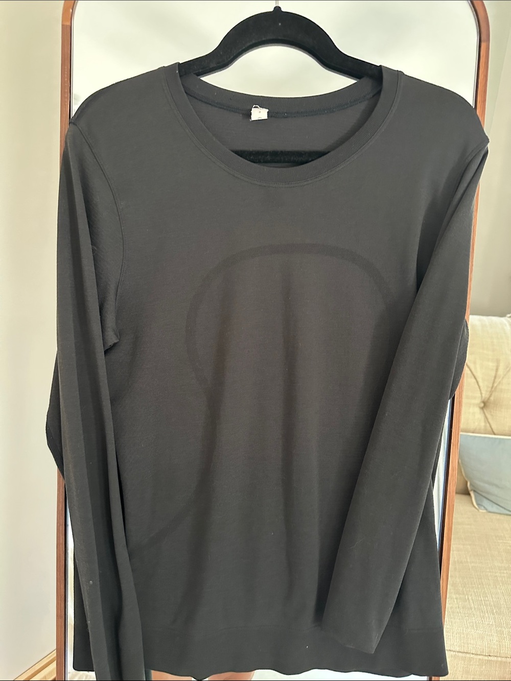 Classic lululemon  Black Long-Sleeve  Shirt